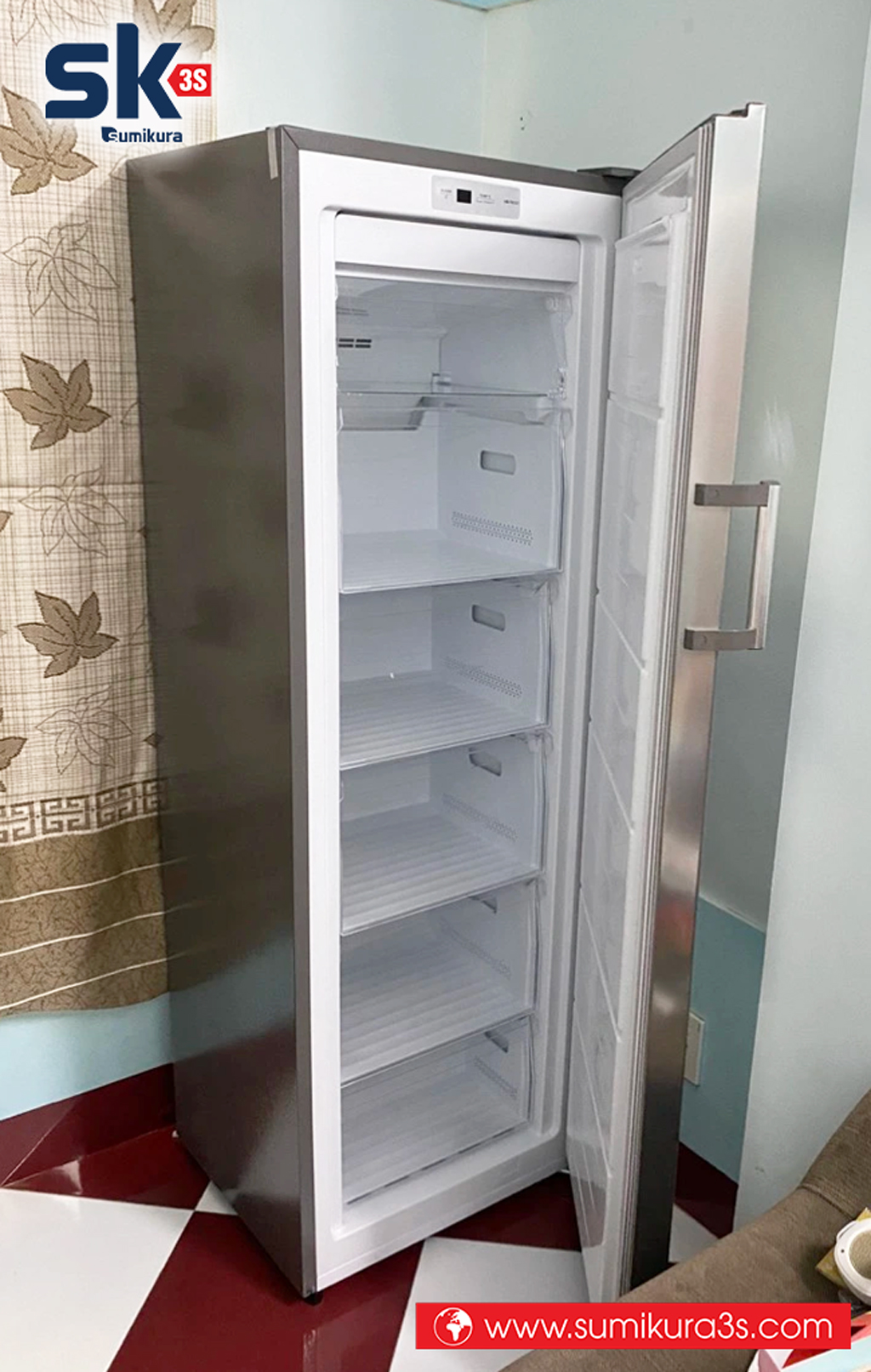 Bên trong lòng Tủ đông Sumikura inverter SKFU-218HSN.I